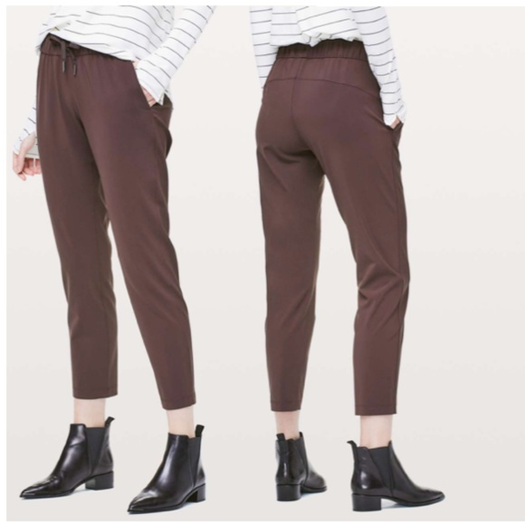 lululemon athletica Pants - Lululemon On The Fly Woven Pant Black Satin